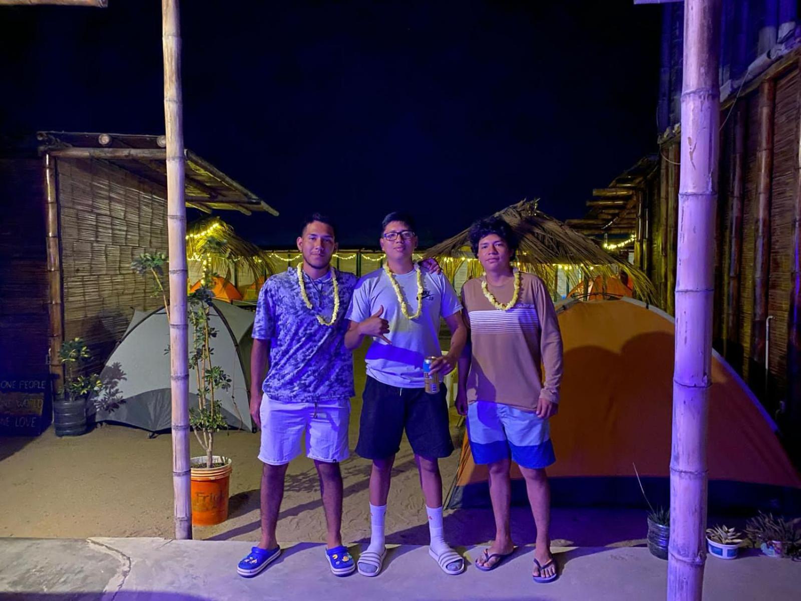 Отель Pepon Surf Camp Манкора Экстерьер фото