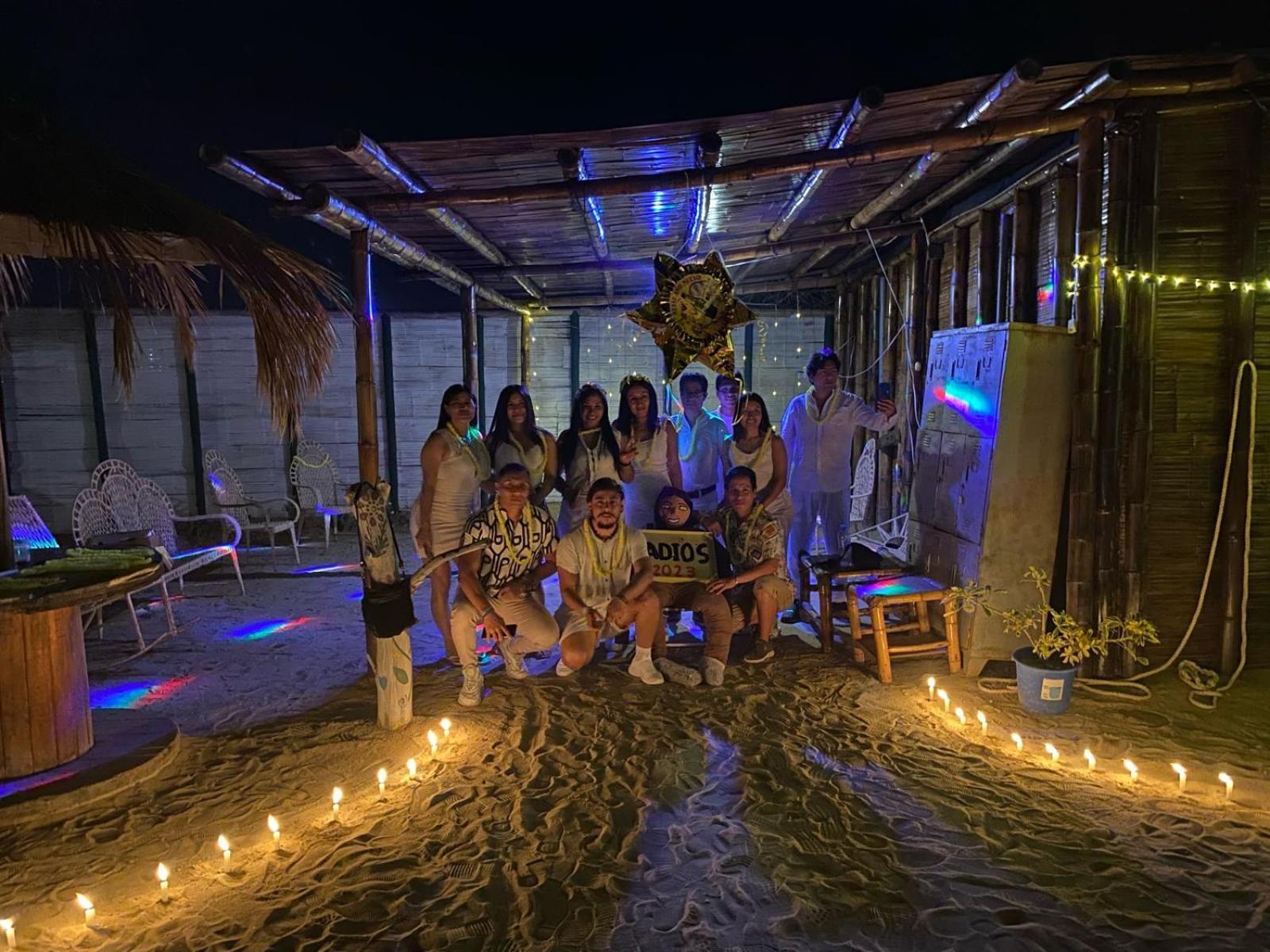 Отель Pepon Surf Camp Манкора Экстерьер фото